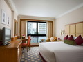 Amari Boulevard Bangkok joiner friendly hotel bed.